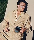 GQ-008.jpg