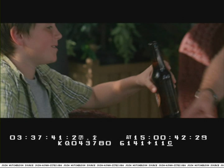 kickingscreaming-altscene023.jpg kickingscreaming-altscene023.jpg