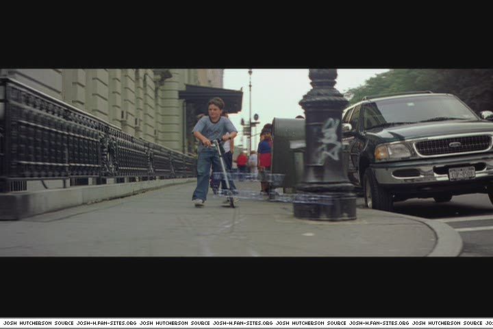 littlemanhattan-captures052.jpg littlemanhattan-captures052.jpg