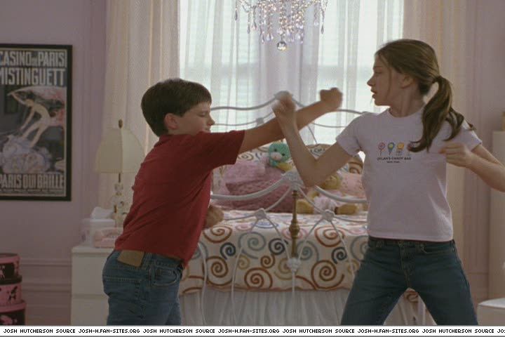 littlemanhattan-captures273.jpg littlemanhattan-captures273.jpg