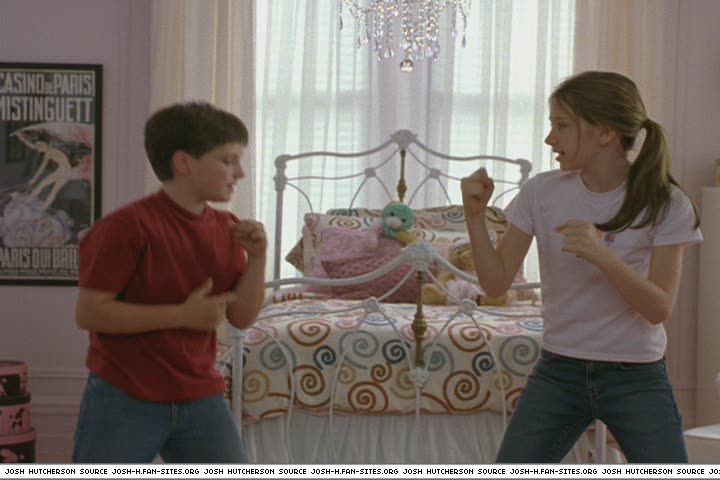 littlemanhattan-captures274.jpg littlemanhattan-captures274.jpg