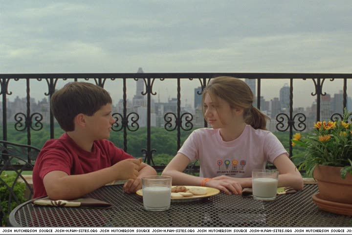 littlemanhattan-captures282.jpg littlemanhattan-captures282.jpg