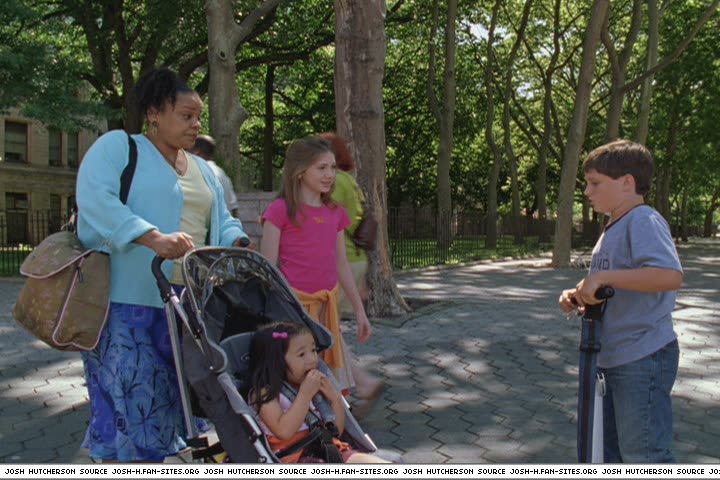 littlemanhattan-captures369.jpg littlemanhattan-captures369.jpg