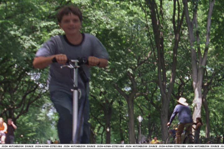 littlemanhattan-captures483.jpg littlemanhattan-captures483.jpg