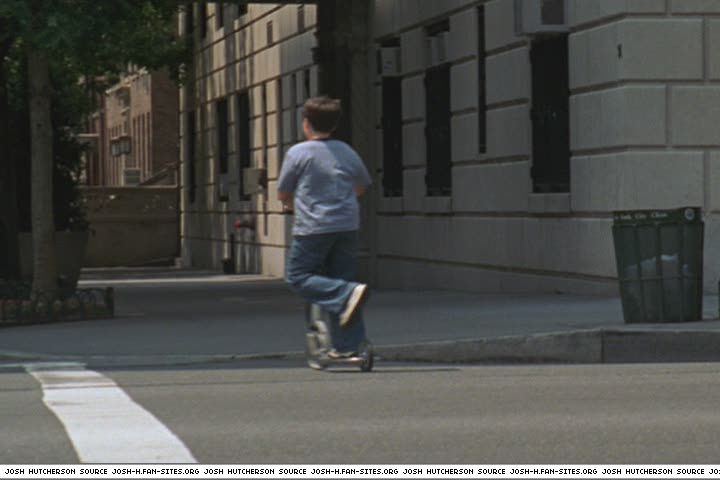 littlemanhattan-captures488.jpg littlemanhattan-captures488.jpg