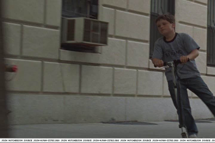 littlemanhattan-captures489.jpg littlemanhattan-captures489.jpg