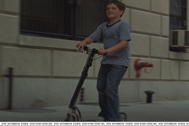 littlemanhattan-captures490.jpg littlemanhattan-captures490.jpg