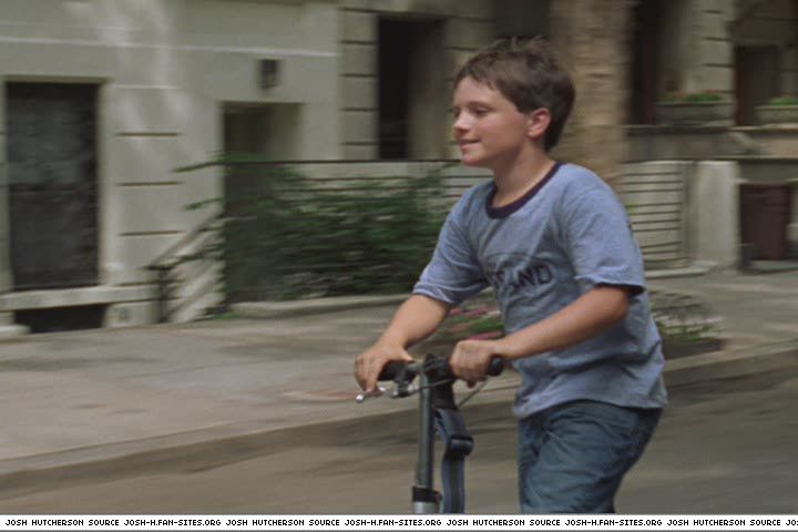 littlemanhattan-captures494.jpg littlemanhattan-captures494.jpg
