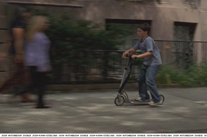littlemanhattan-captures497.jpg littlemanhattan-captures497.jpg