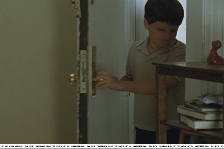 littlemanhattan-captures557.jpg littlemanhattan-captures557.jpg