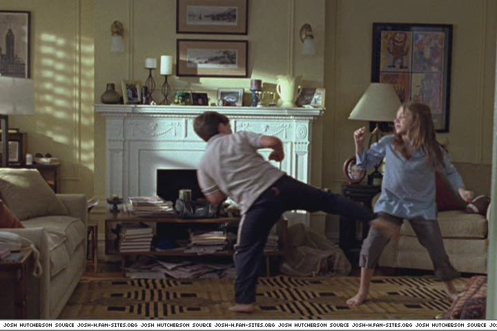 littlemanhattan-captures587.jpg littlemanhattan-captures587.jpg