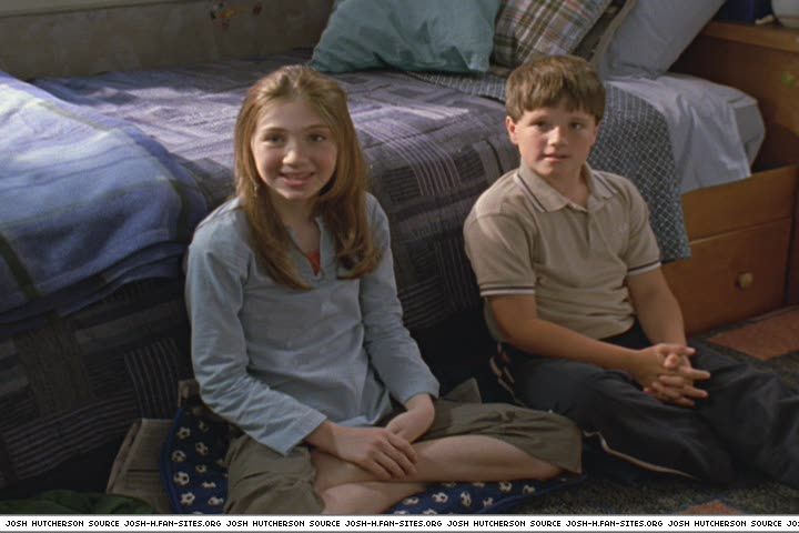 littlemanhattan-captures633.jpg littlemanhattan-captures633.jpg