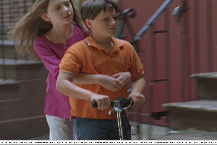 littlemanhattan-captures672.jpg littlemanhattan-captures672.jpg