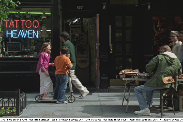 littlemanhattan-captures680.jpg littlemanhattan-captures680.jpg
