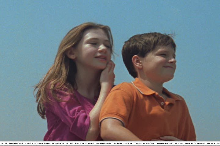 littlemanhattan-captures702.jpg littlemanhattan-captures702.jpg