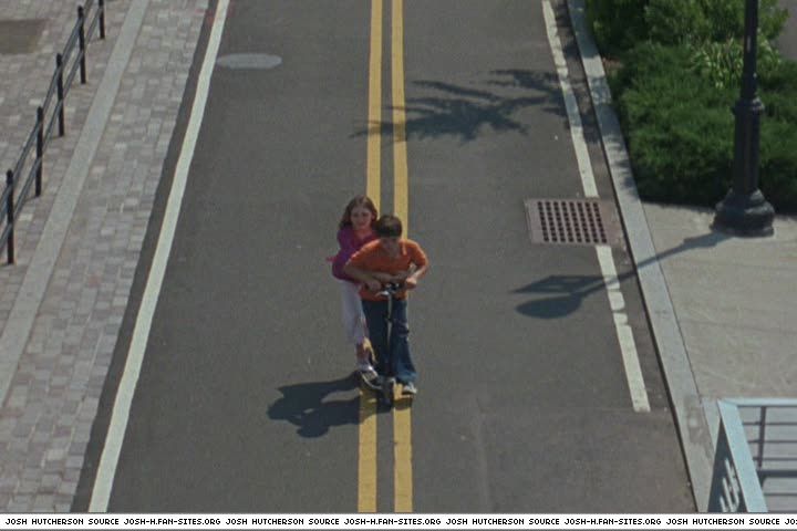 littlemanhattan-captures713.jpg