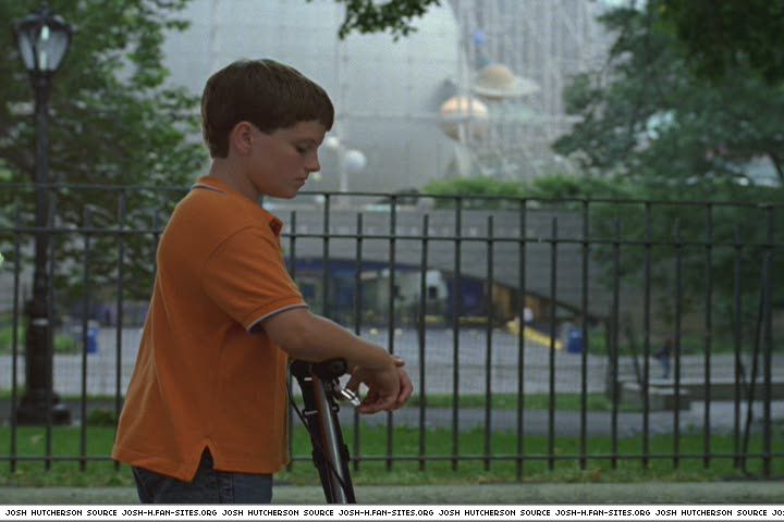 littlemanhattan-captures765.jpg littlemanhattan-captures765.jpg