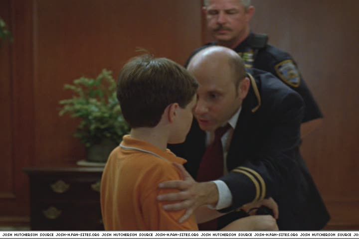 littlemanhattan-captures779.jpg littlemanhattan-captures779.jpg
