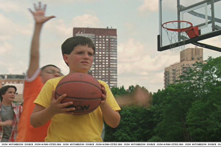 littlemanhattan-captures824.jpg littlemanhattan-captures824.jpg