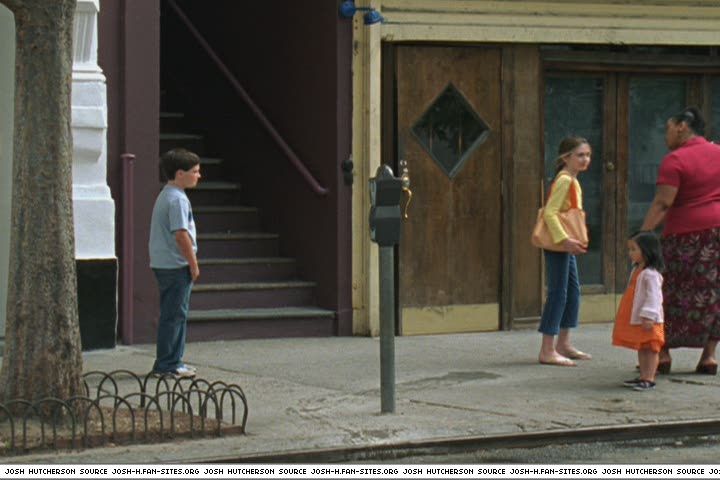 littlemanhattan-captures852.jpg littlemanhattan-captures852.jpg