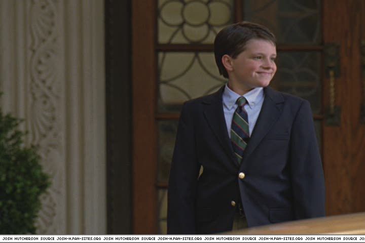 littlemanhattan-captures915.jpg littlemanhattan-captures915.jpg