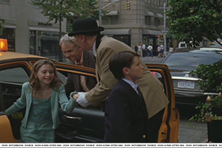 littlemanhattan-captures917.jpg littlemanhattan-captures917.jpg