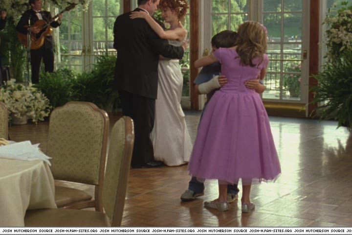 littlemanhattan-captures990.jpg