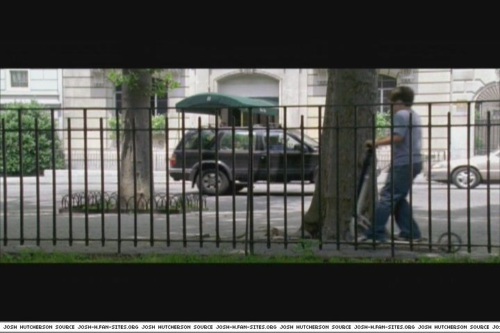 littlemanhattan-deleted001.JPG