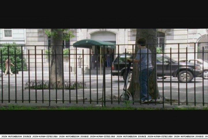 littlemanhattan-deleted002.JPG