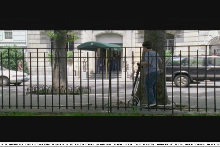littlemanhattan-deleted003.JPG