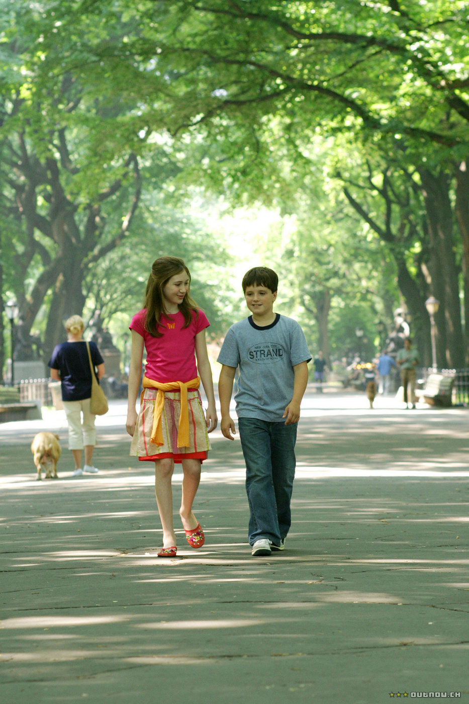littlemanhattan-promos045.jpg littlemanhattan-promos045.jpg