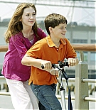 littlemanhattan-promos005.jpg