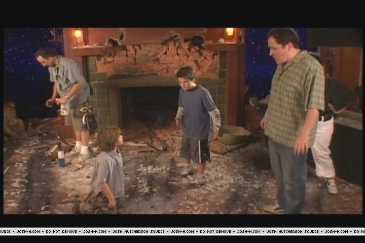 zathura-blackhousefeature010.JPG