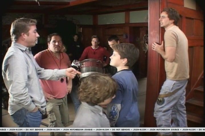 zathura-castfeature037.JPG