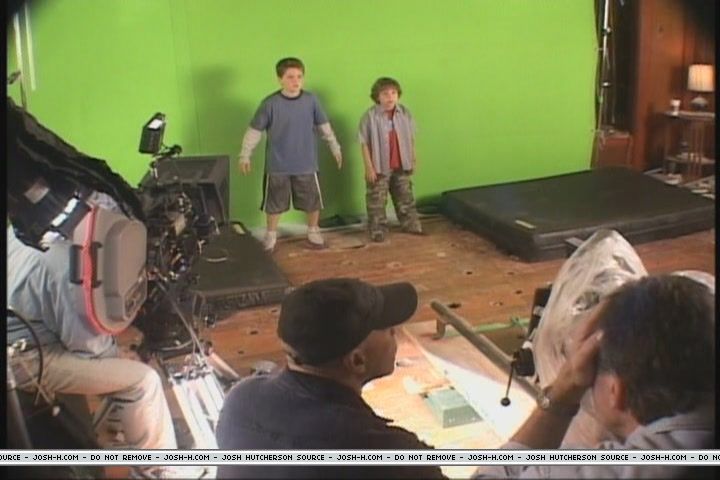 zathura-castfeature052.JPG