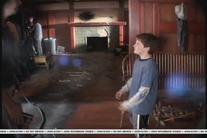 zathura-castfeature059.JPG