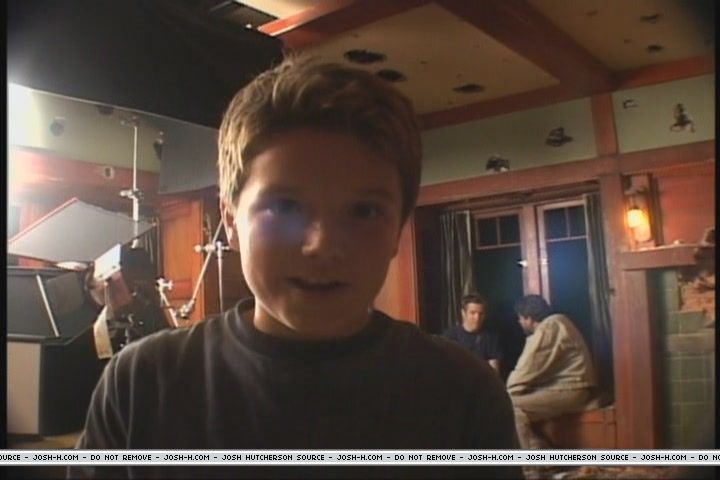 zathura-castfeature075.JPG