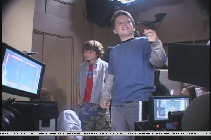 zathura-castfeature087.JPG