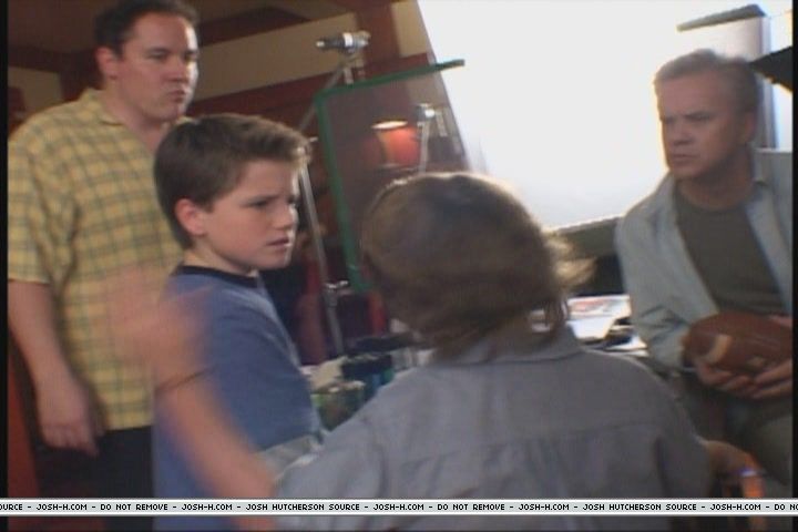 zathura-castfeature172.JPG