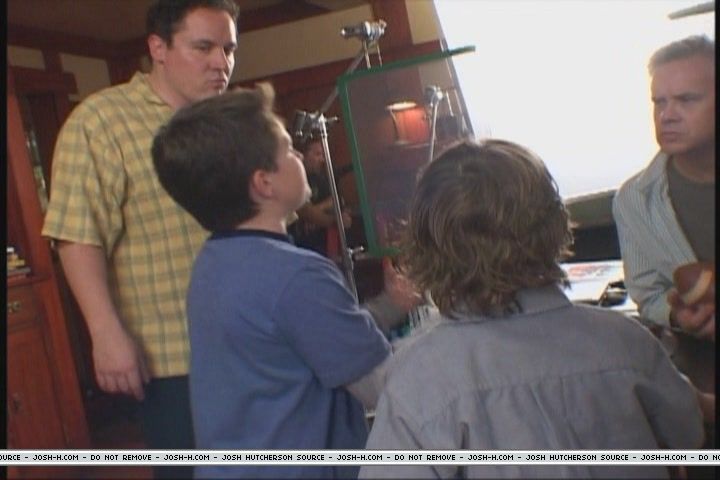 zathura-castfeature173.JPG