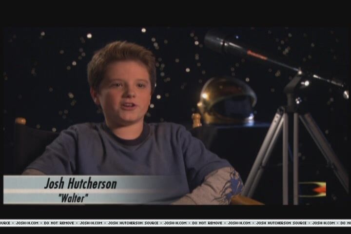 zathura-castfeature196.JPG
