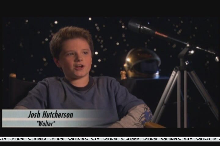 zathura-castfeature198.JPG
