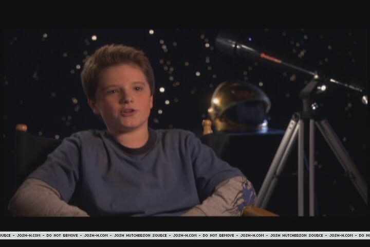 zathura-castfeature202.JPG
