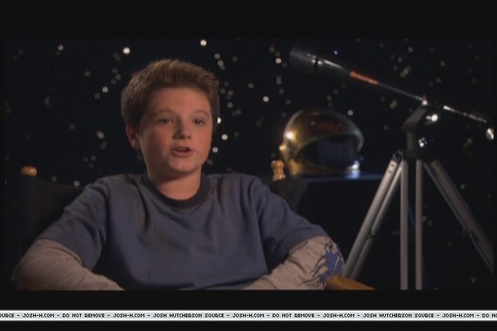 zathura-castfeature218.JPG