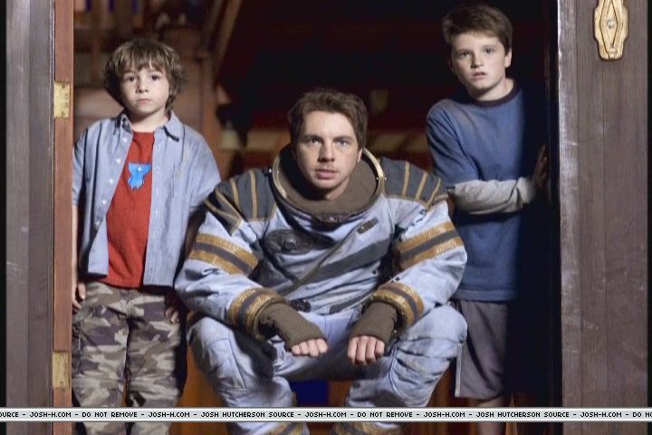 zathura-rightmovesfeature031.JPG