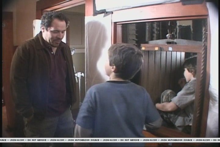 zathura-rightmovesfeature038.JPG