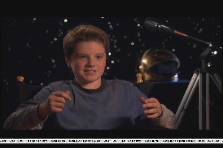zathura-rightmovesfeature072.JPG