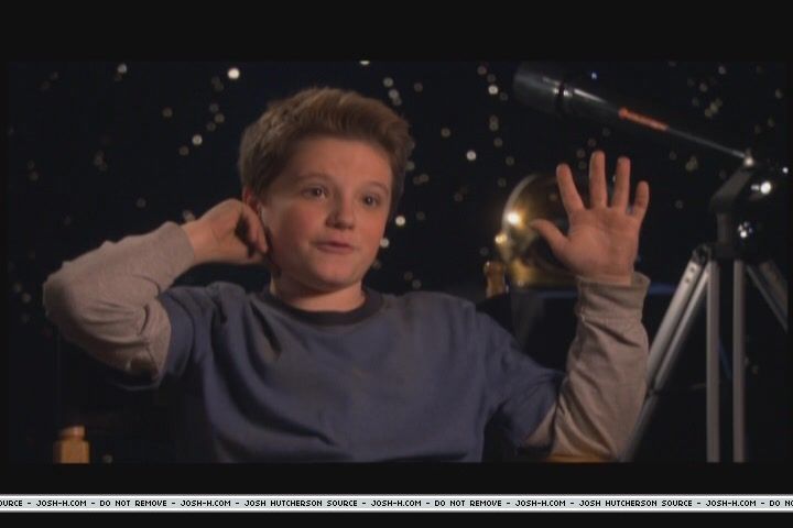 zathura-rightmovesfeature080.JPG