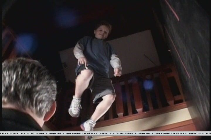 zathura-rightmovesfeature091.JPG
