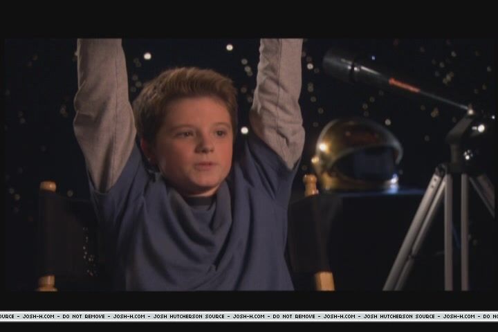 zathura-rightmovesfeature098.JPG